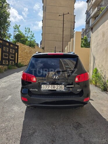 Hyundai Santa Fe-9
