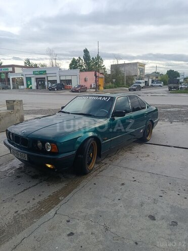 BMW 518-2