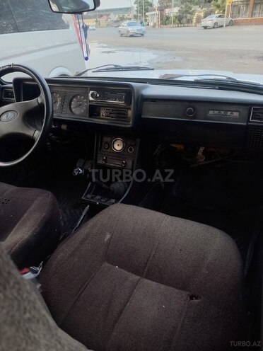 LADA (VAZ) 2107-9