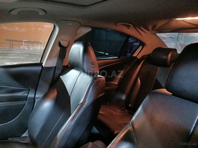 Volkswagen Passat-4