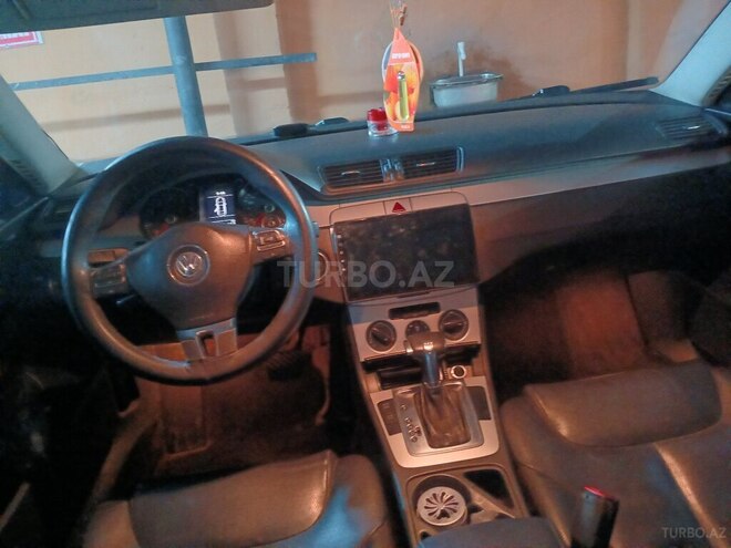Volkswagen Passat-6