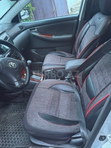 Toyota Corolla-5