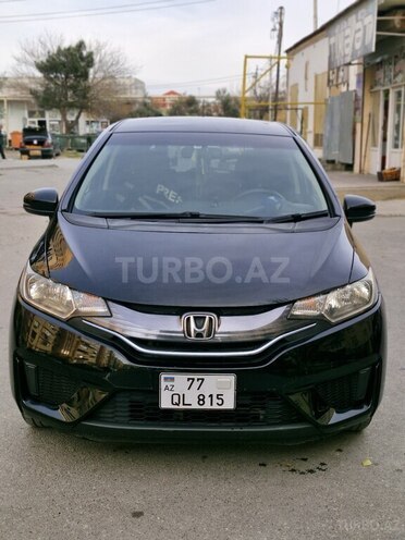 Honda Fit-1