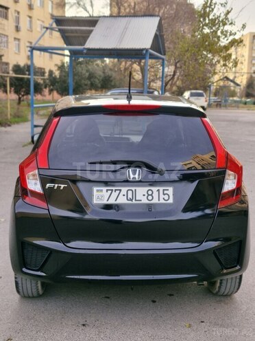 Honda Fit-4