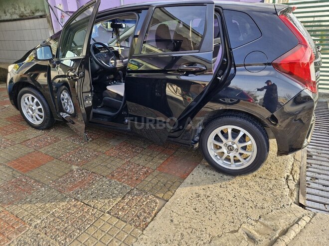 Honda Fit-10