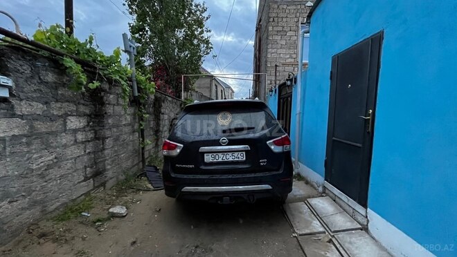 Nissan Pathfinder-2