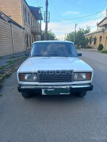 LADA (VAZ) 2107-1