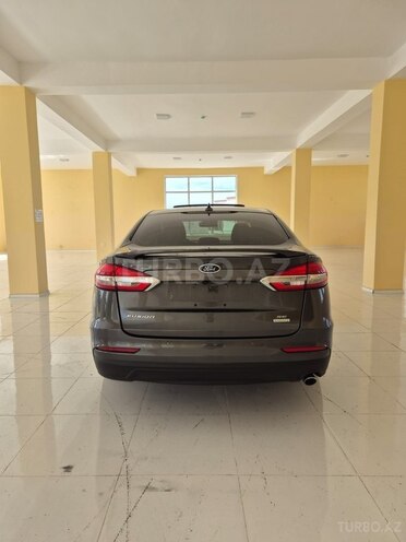 Ford Fusion (North America)-2
