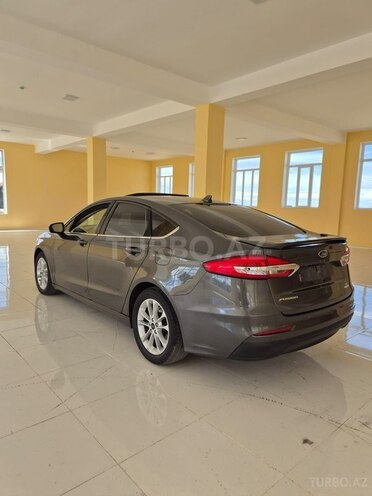 Ford Fusion (North America)-6
