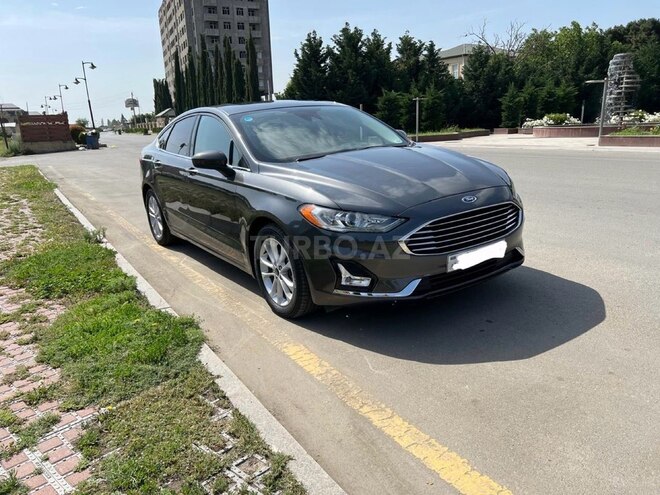Ford Fusion (North America)-8