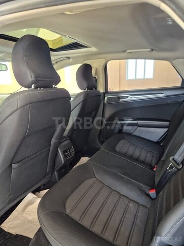 Ford Fusion (North America)-13