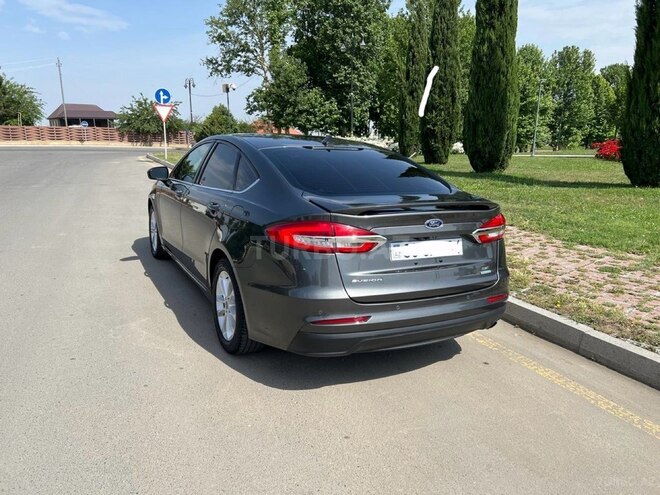 Ford Fusion (North America)-10