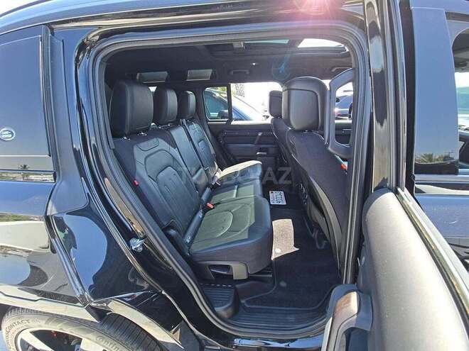 Land Rover Defender-20