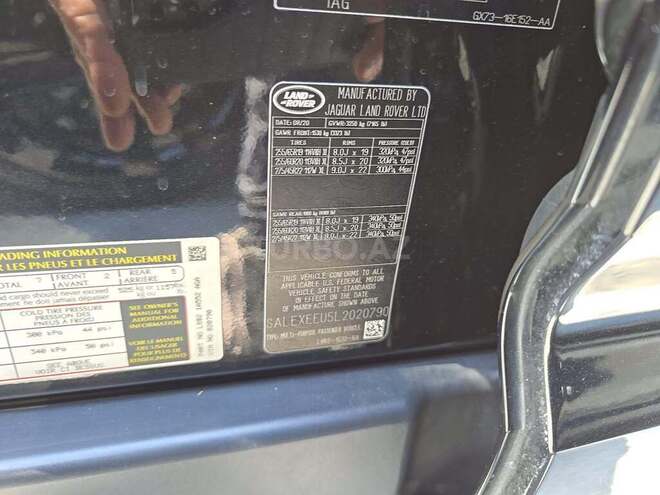Land Rover Defender-17