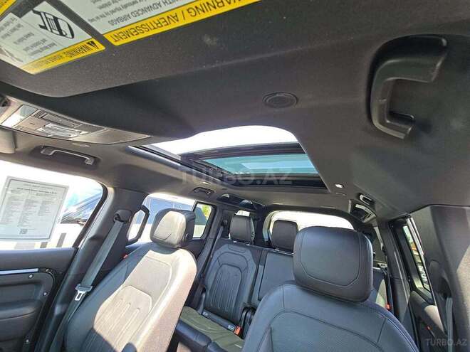 Land Rover Defender-15