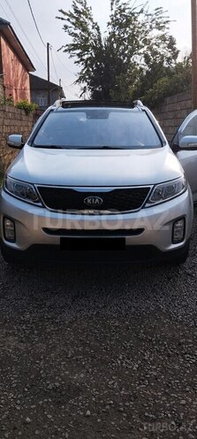 Kia Sorento-1