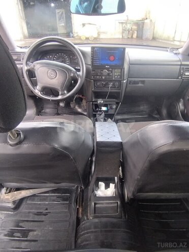 Opel Vectra-5