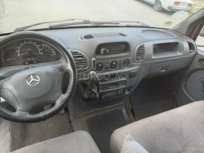 Mercedes Sprinter 413-8