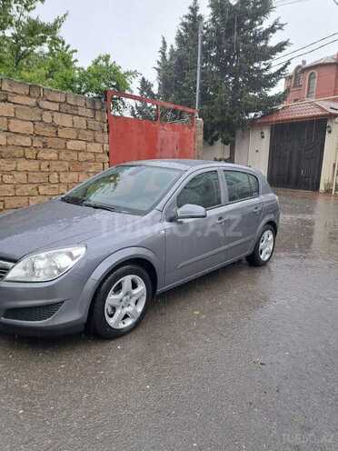 Opel Astra-2