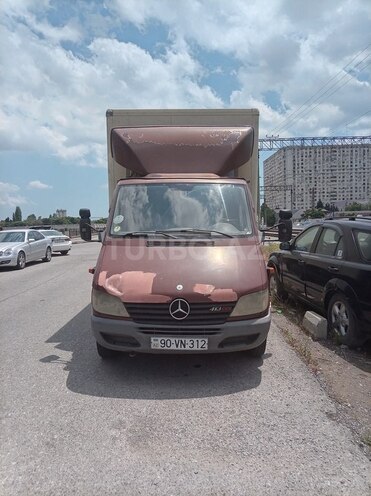 Mercedes Sprinter 413-1