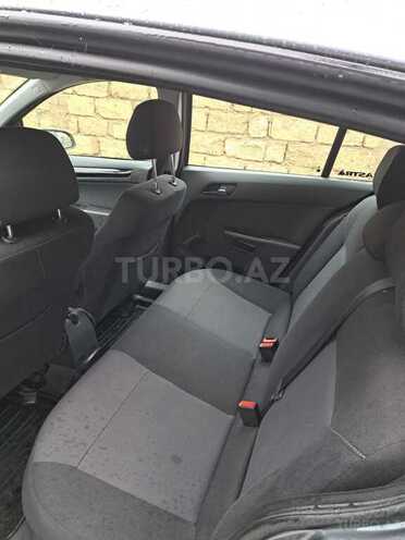 Opel Astra-7