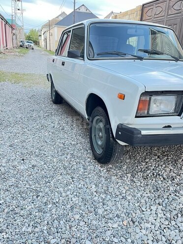LADA (VAZ) 2107-13