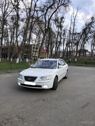 Hyundai Sonata-6