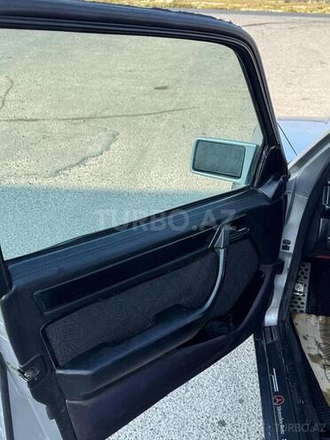 Mercedes 220 E-4