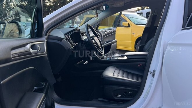 Ford Fusion (North America)-8