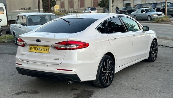 Ford Fusion (North America)-15
