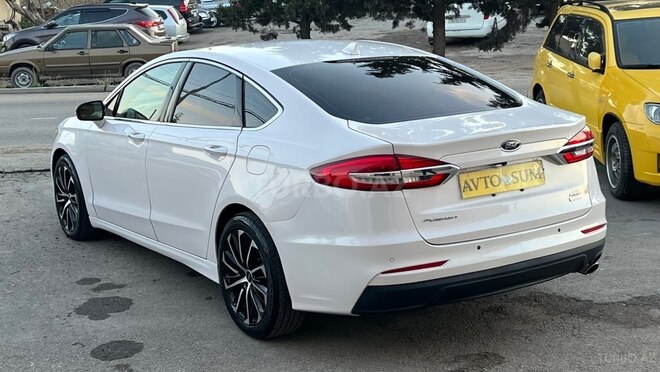 Ford Fusion (North America)-13