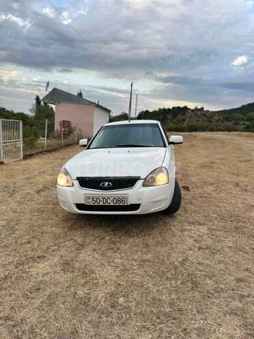 LADA (VAZ) Priora-1