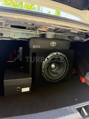 Toyota Corolla-15