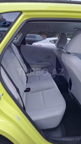 Hyundai Kona-6