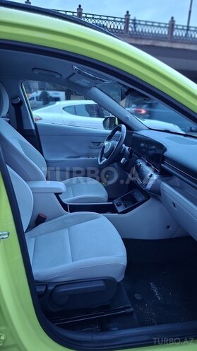 Hyundai Kona-12