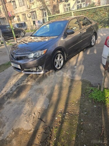 Toyota Camry-2