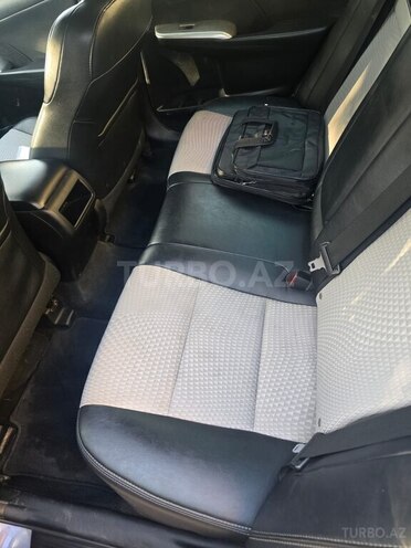 Toyota Camry-7