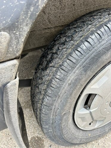 Ford Transit-4