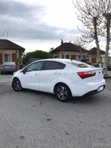Kia Rio-9