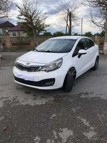 Kia Rio-4
