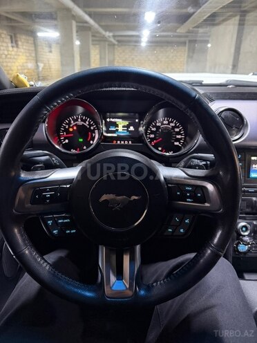 Ford Mustang-11