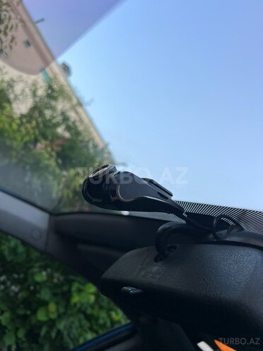 Kia Rio-20