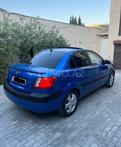 Kia Rio-4