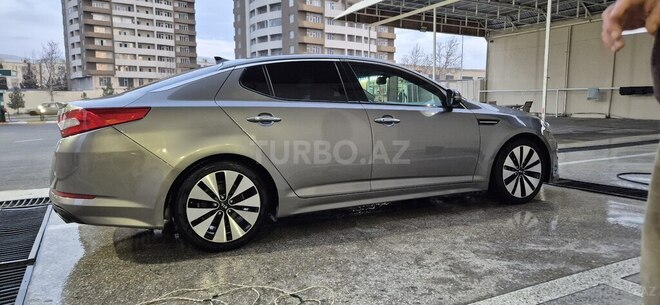 Kia Optima-11