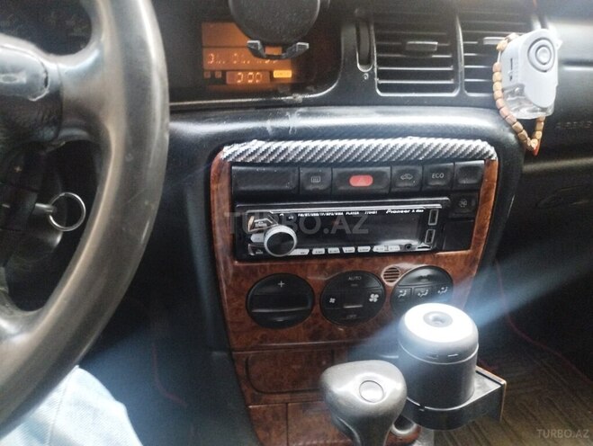 Opel Vectra-6