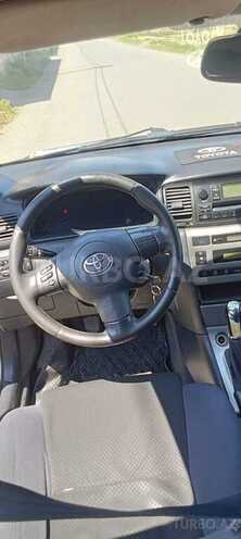 Toyota Corolla-2
