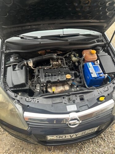 Opel Astra-2