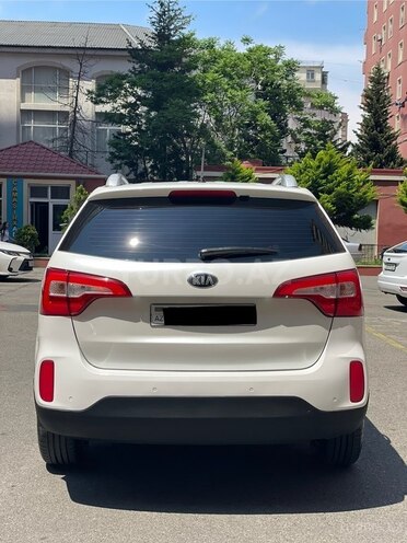 Kia Sorento-6