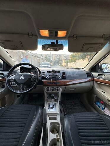 Mitsubishi Lancer 2008, 300,000 km - 2.0 l - Sumqayıt