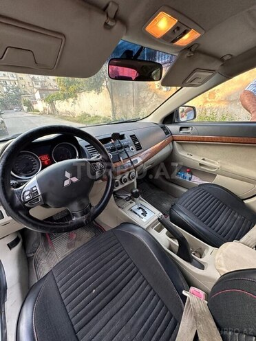 Mitsubishi Lancer 2008, 300,000 km - 2.0 l - Sumqayıt